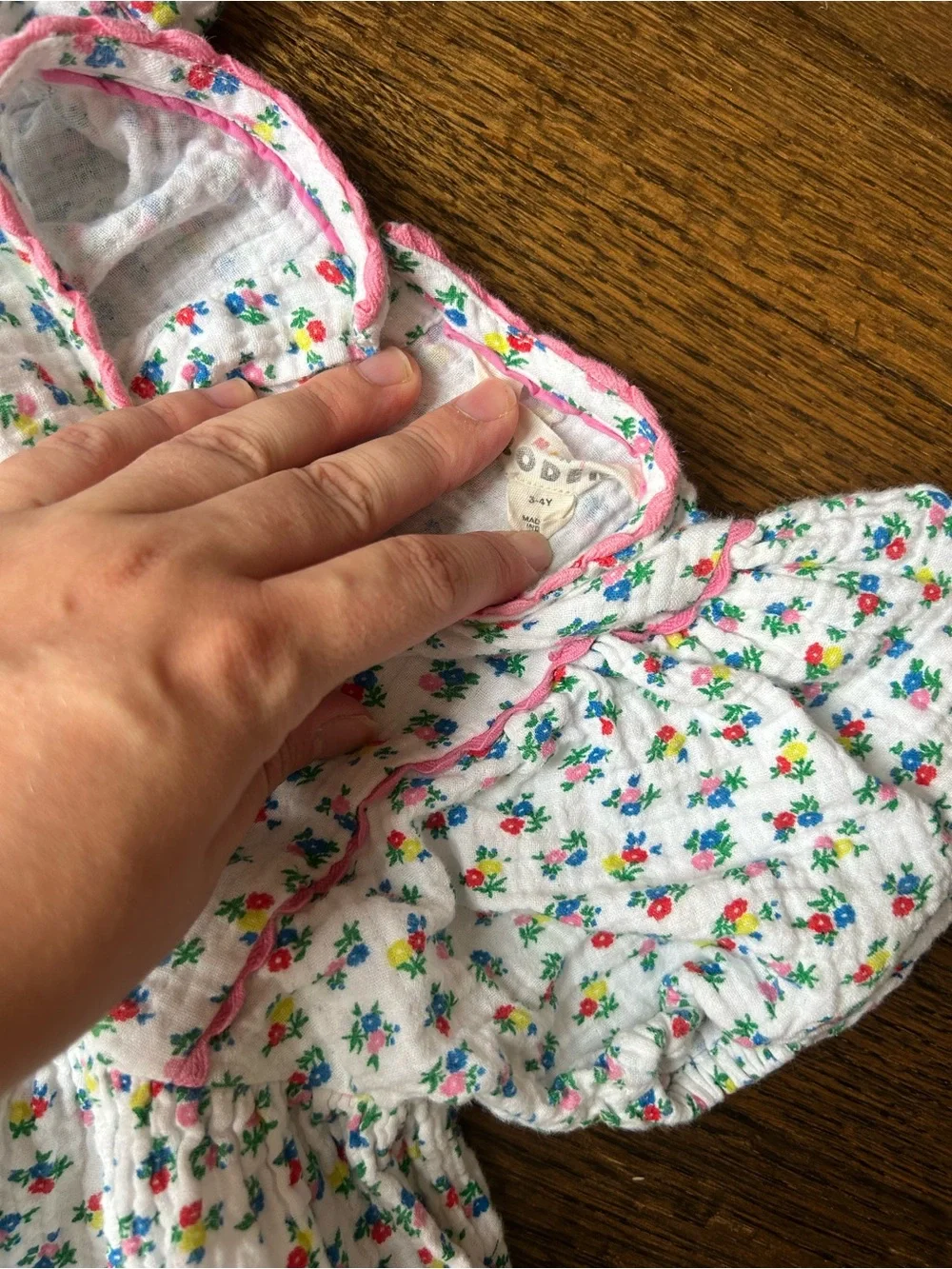 Mini Boden White Floral Dress with Ric Rac size 3/4